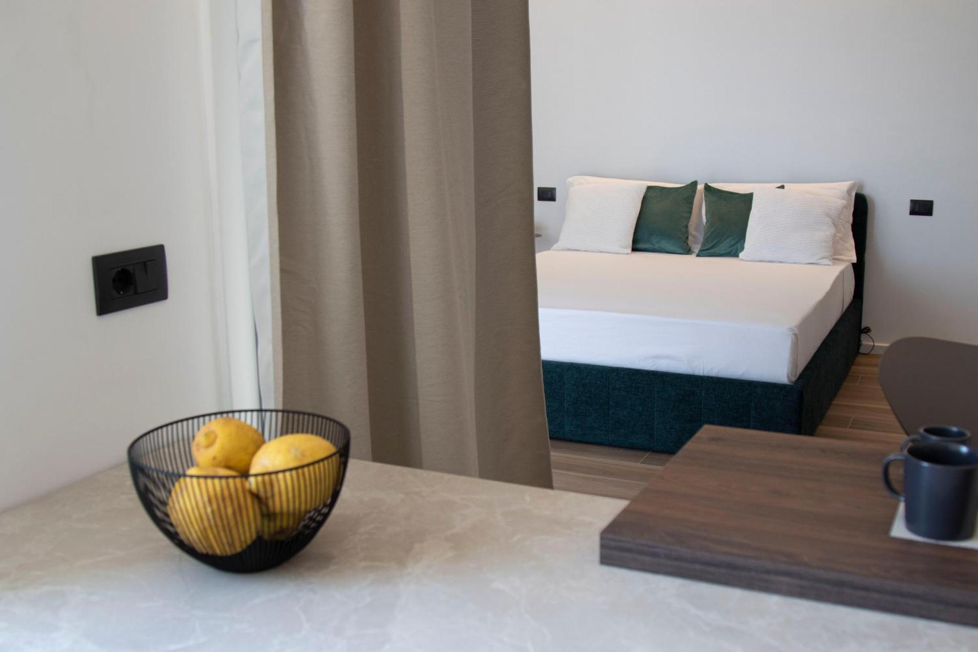 Mamala Apartment Syracuse Bagian luar foto